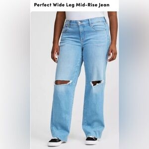 Torrid Light Wash Perfect Wide Leg Mid Rise Jeans